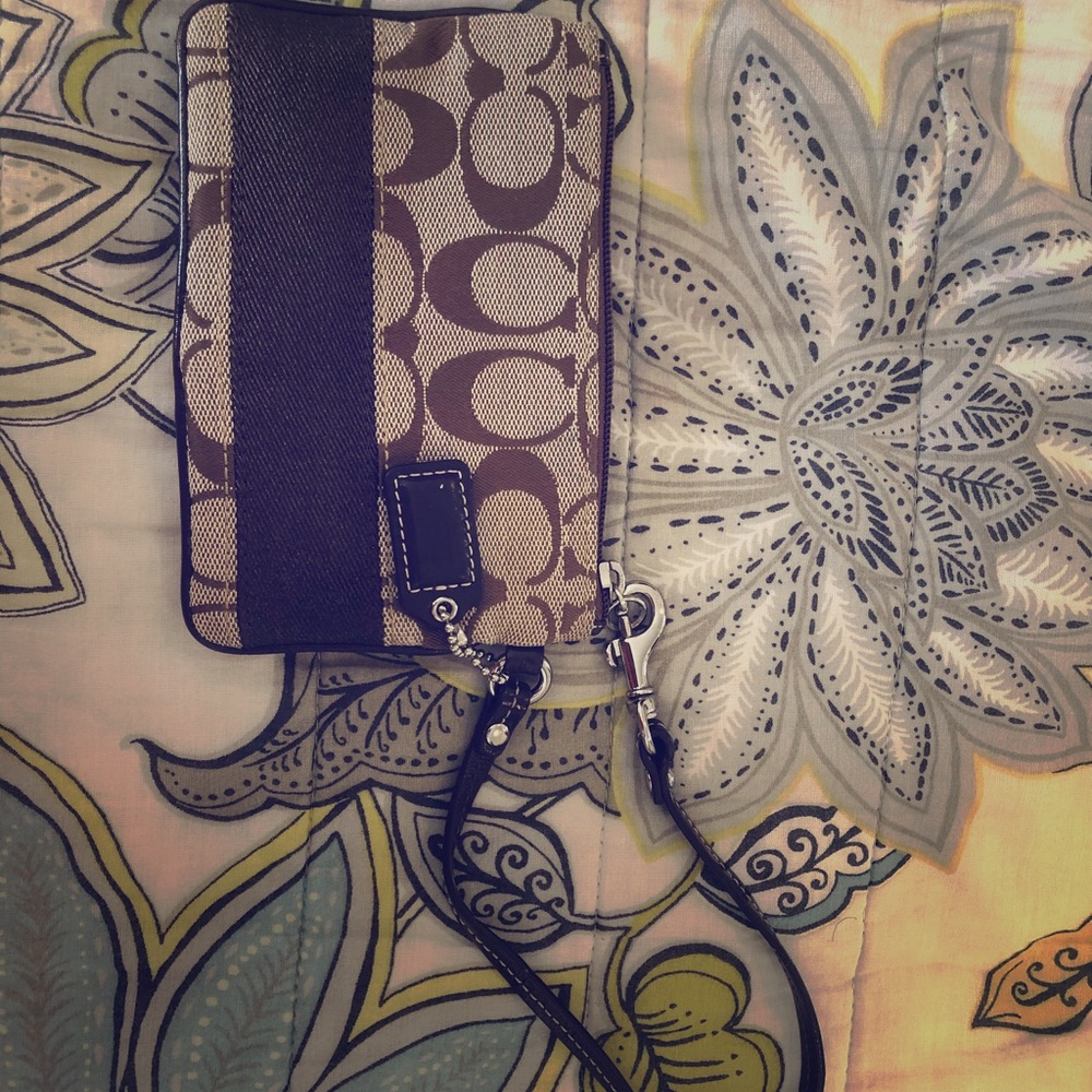 Coach wristlet slightly used